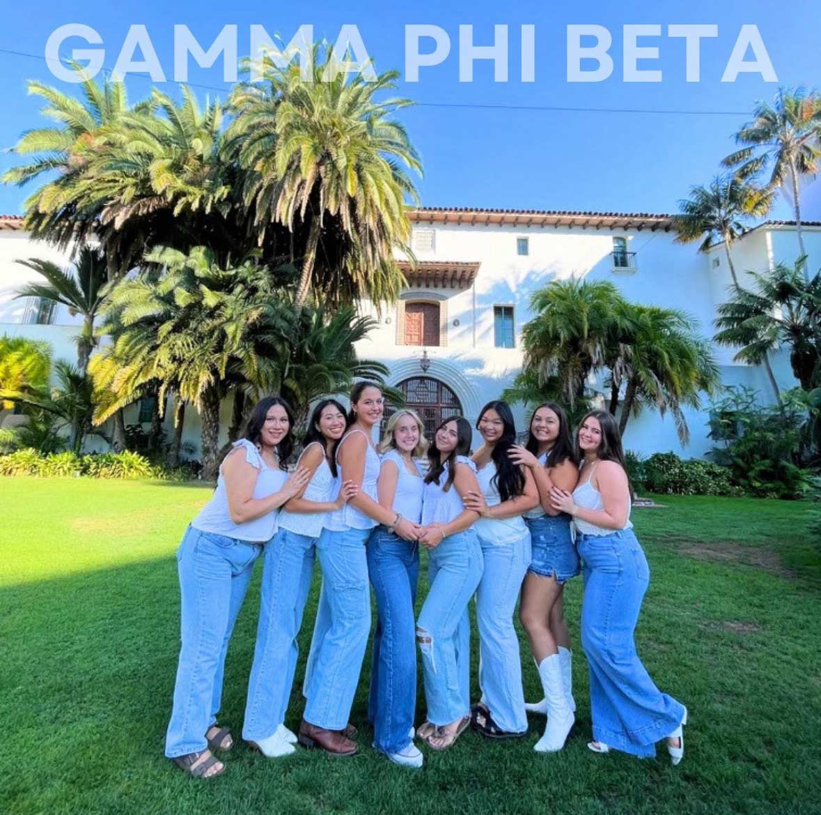 Gamma Phi Beta members